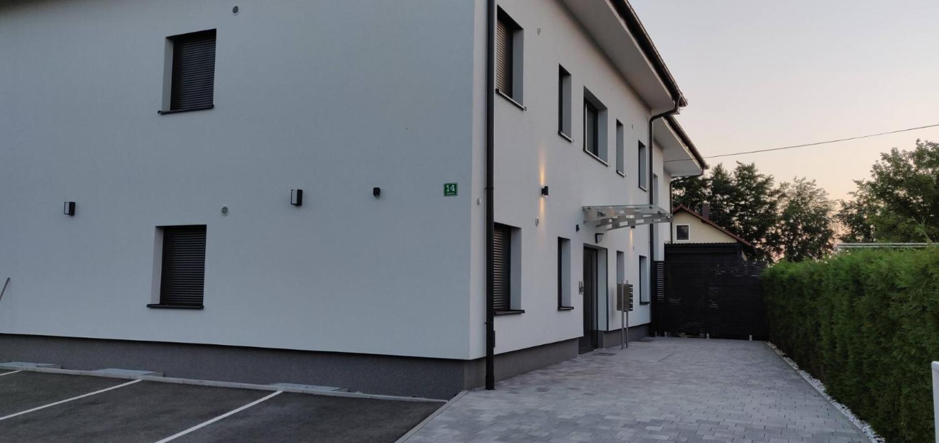 Innstyle Apartment Braunau Am Inn Exterior photo